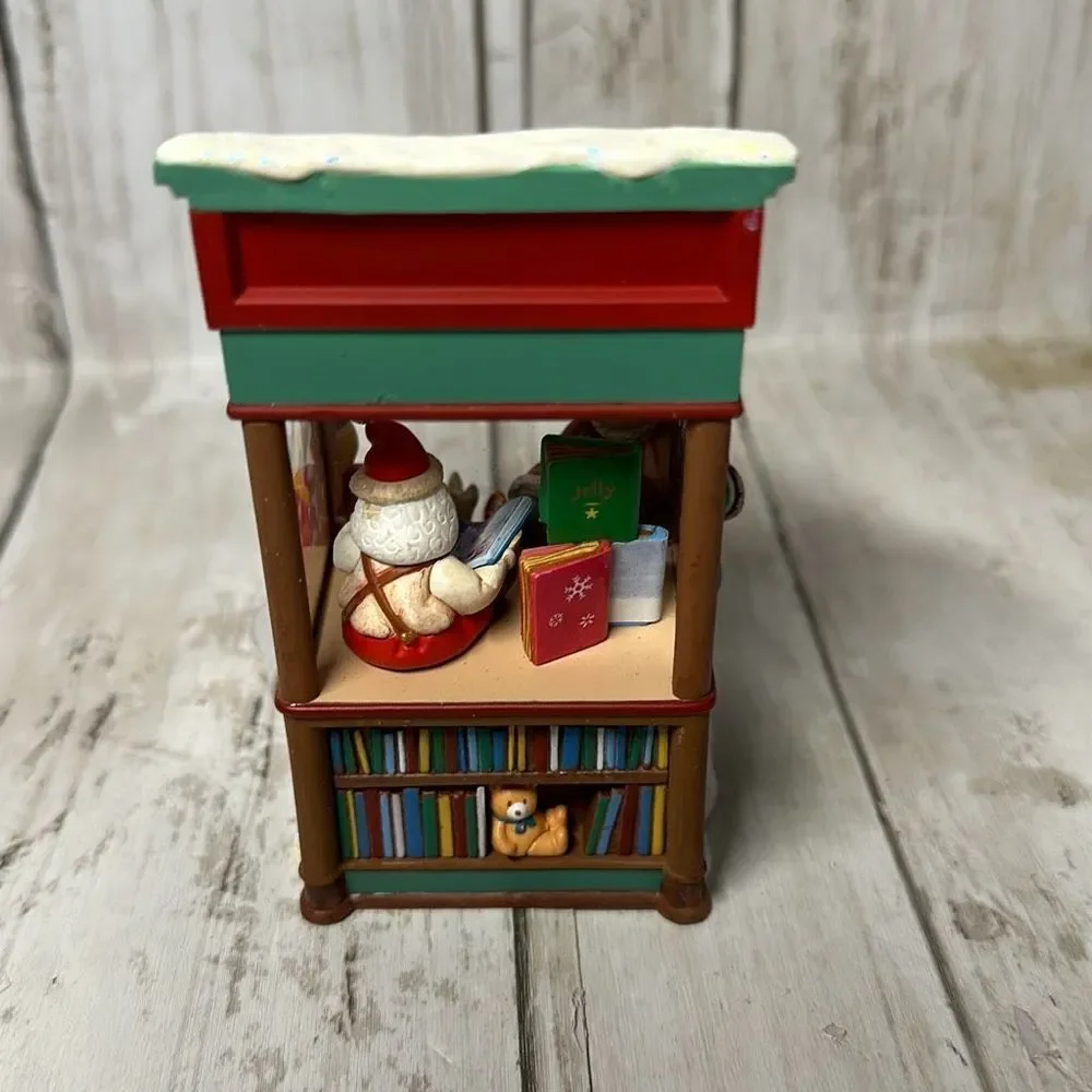 Hallmark Keepsake 2008‎ CHRISTMAS WINDOWS Ornament Club Exclusive